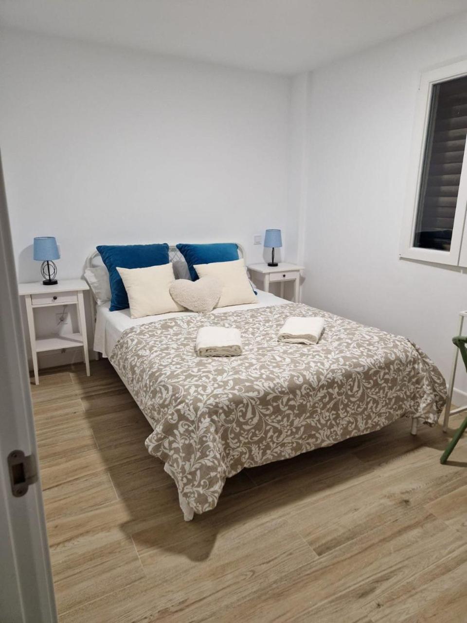 Camino Del Oso Appartement San Martín de Valdeiglesias Buitenkant foto